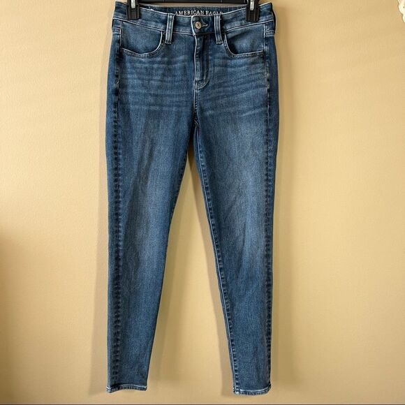✨ American Eagle Women’s Hi Rise Jegging Jeans 2 - Picture 1 of 9